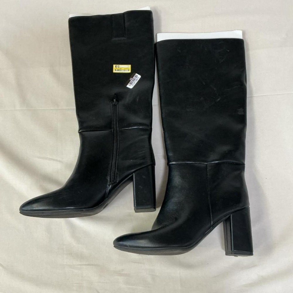 Black‎ Knee-High Block Heel Boots